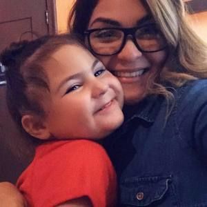 Meet your Posher, Manuelita